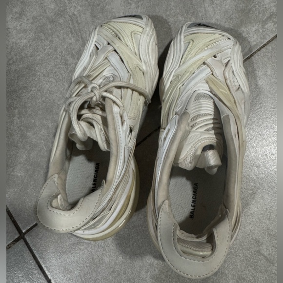 Balenciaga Tyrex Sneaker - Picture 7 of 10